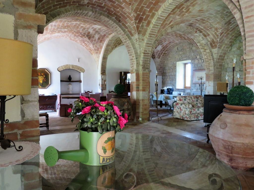 マリアーノ・イン・トスカーナ Residenza Santa Maria In Borraccia Bed & Breakfast エクステリア 写真